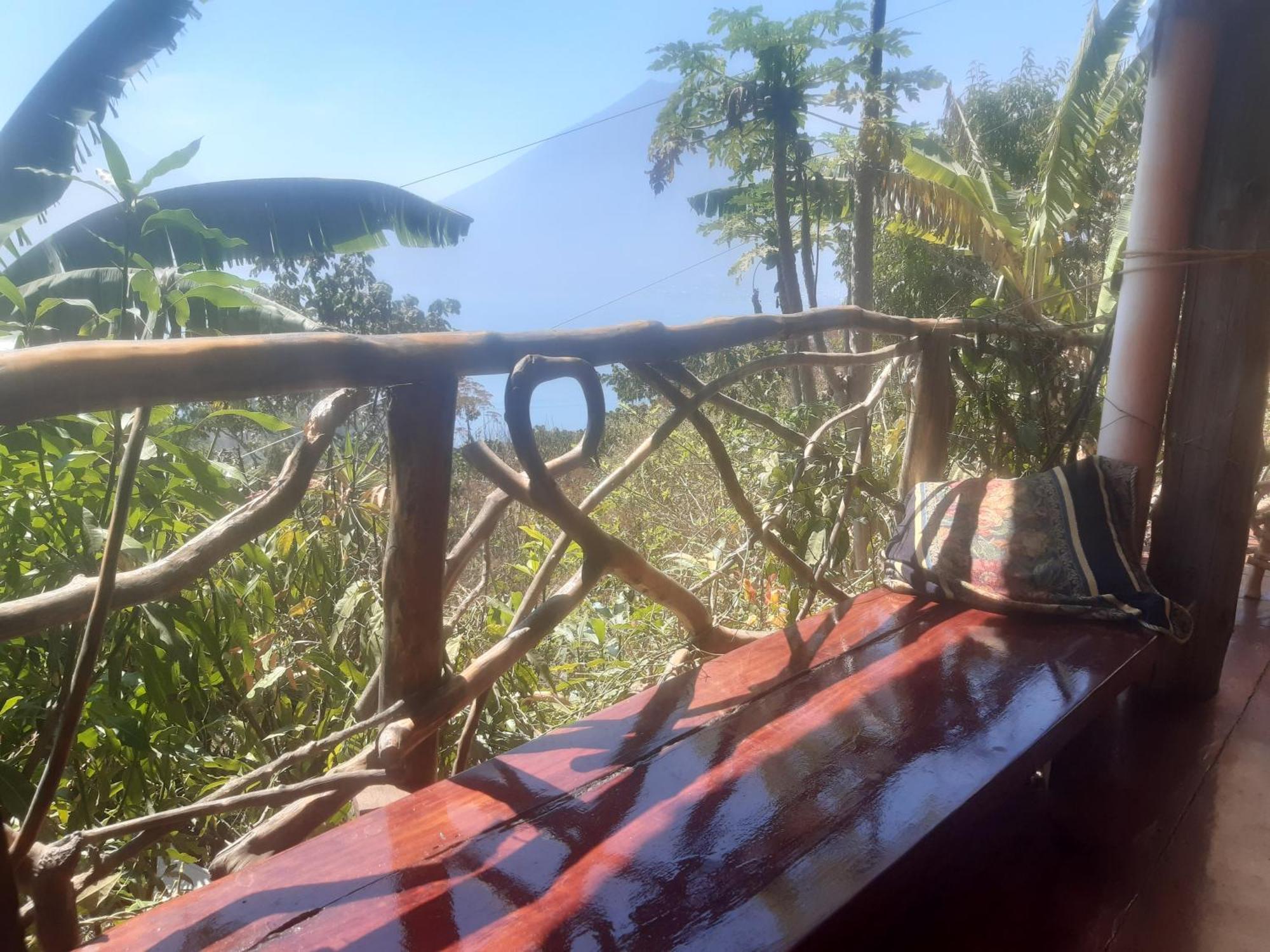 Earthship Atitlan Guest House Сан Маркос Ла Лагуна Екстериор снимка