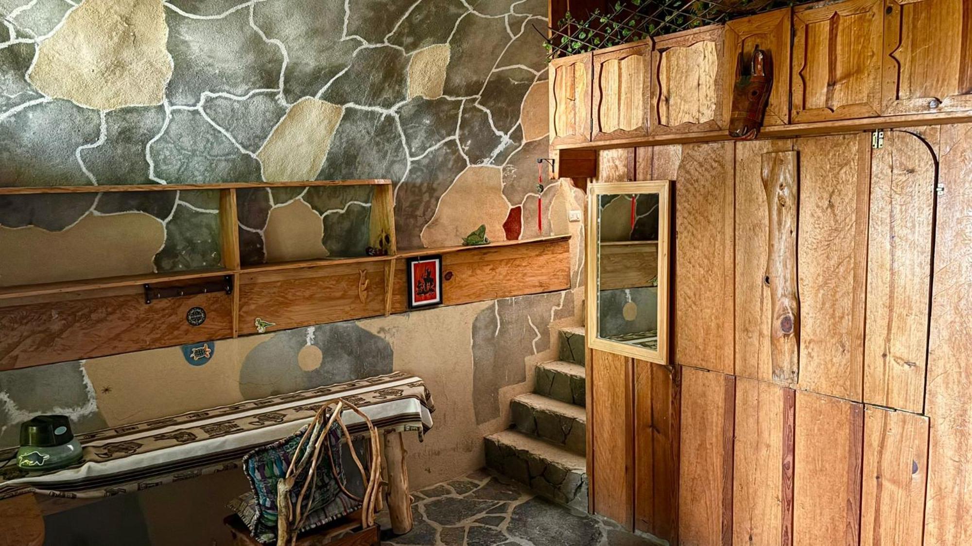 Earthship Atitlan Guest House Сан Маркос Ла Лагуна Екстериор снимка